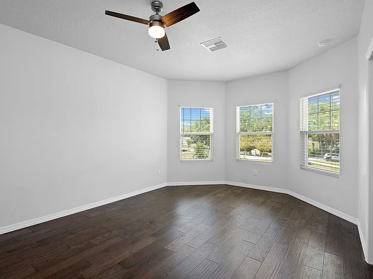 537 Sunbranch Ln — Photo 14
