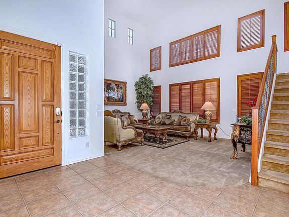 4th image of 7405 N 85th Ln