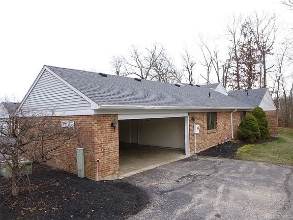 2nd image of 1346 Whispering Woods Dr