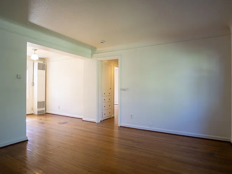 1818 NE 17th Ave #6 — Photo 5