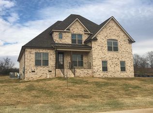 217 McGreevy Dr, La Vergne, TN 37086