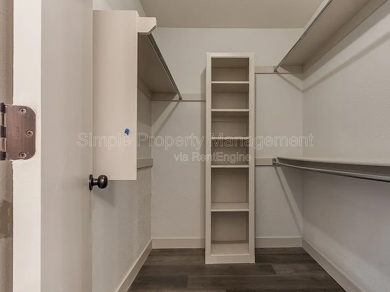 7712 NW 101st St — Photo 19