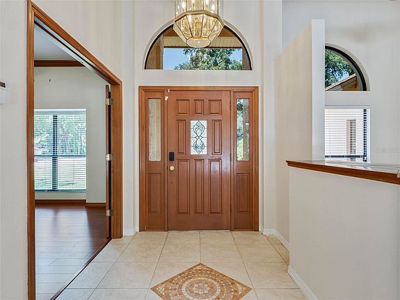5th image of 1341 Deer Lake Cir