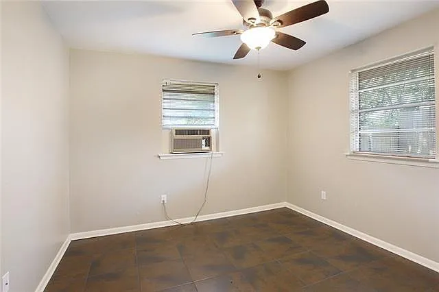 1004 Severn Ave — Photo 10