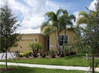 445 Bahama Grande Blvd, Apollo Beach, FL 33572