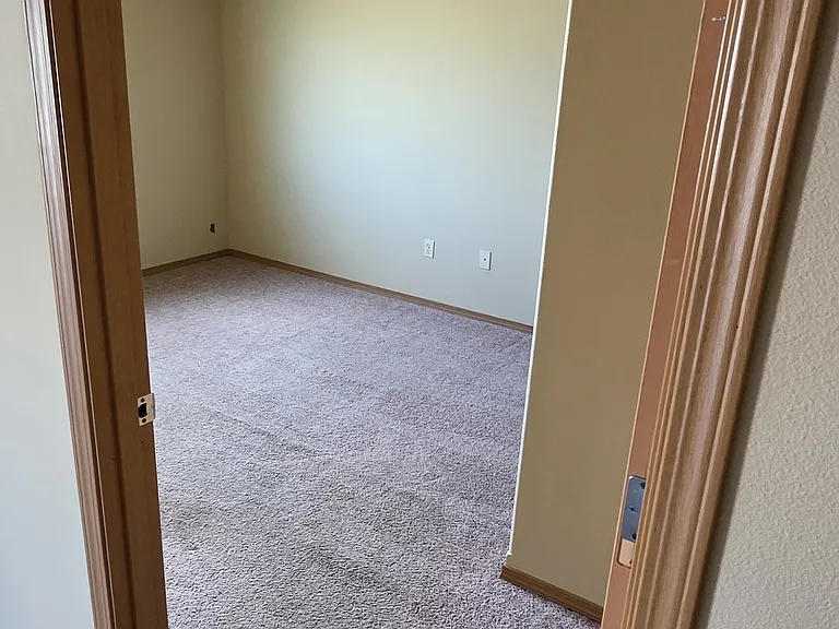 113 NE Timberlake St — Photo 9