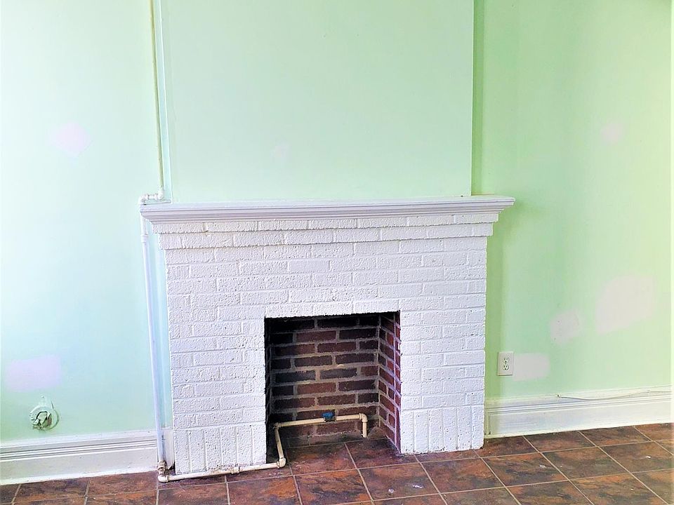 2nd image of 613 Clinton Ave #3F