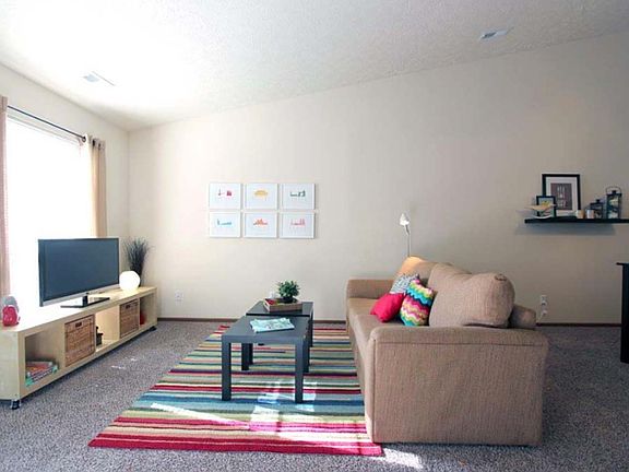 4th image of 1739 Wetherburn Dr #1852