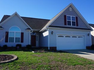 1309 Snowy Egret Dr, Fayetteville, NC 28306
