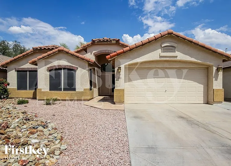 2405 N 128th Dr — Photo 1