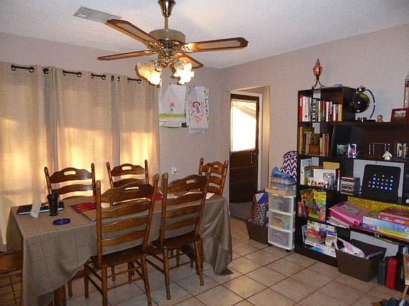 3rd image of 6313 Basswood Dr