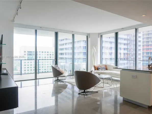 88 SW 7th St APT 2112, Miami, FL 33130