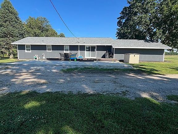 5th image of 2707 190th St