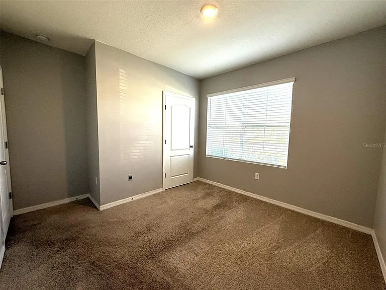 313 Sofia Ln — Photo 16