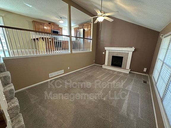 3rd image of 8739 N Paris Ave