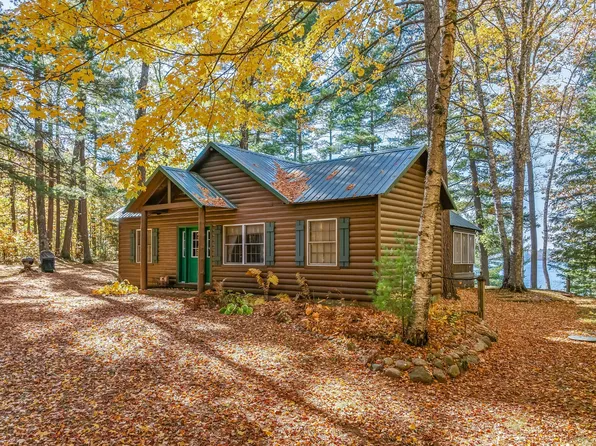 13622 Huttons Trl, Lac Du Flambeau, WI 54538
