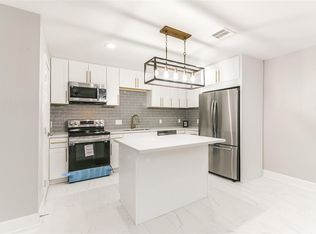 5763 Easthampton Dr UNIT B, Houston, TX 77039