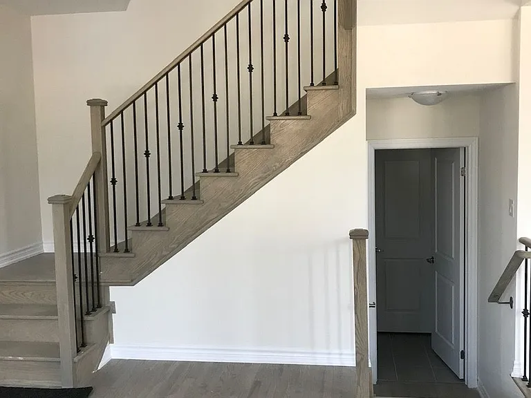 39 Eberhardt Dr — Photo 4