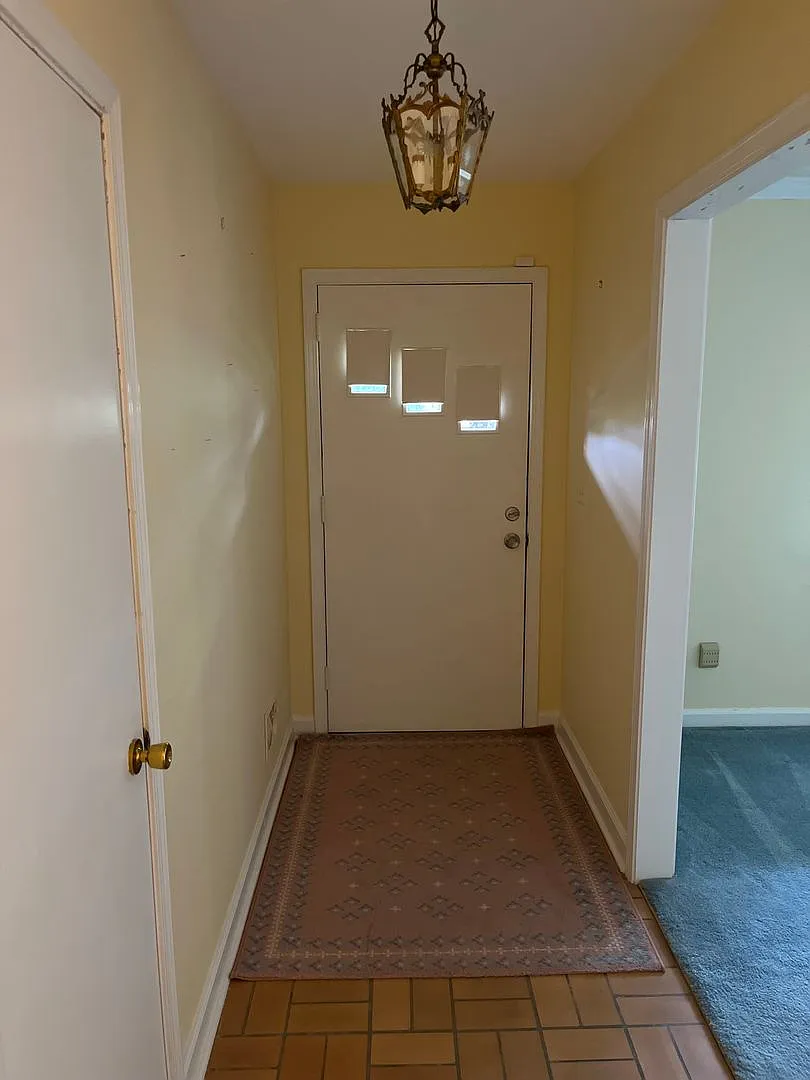 Sought After Community! — Photo 3