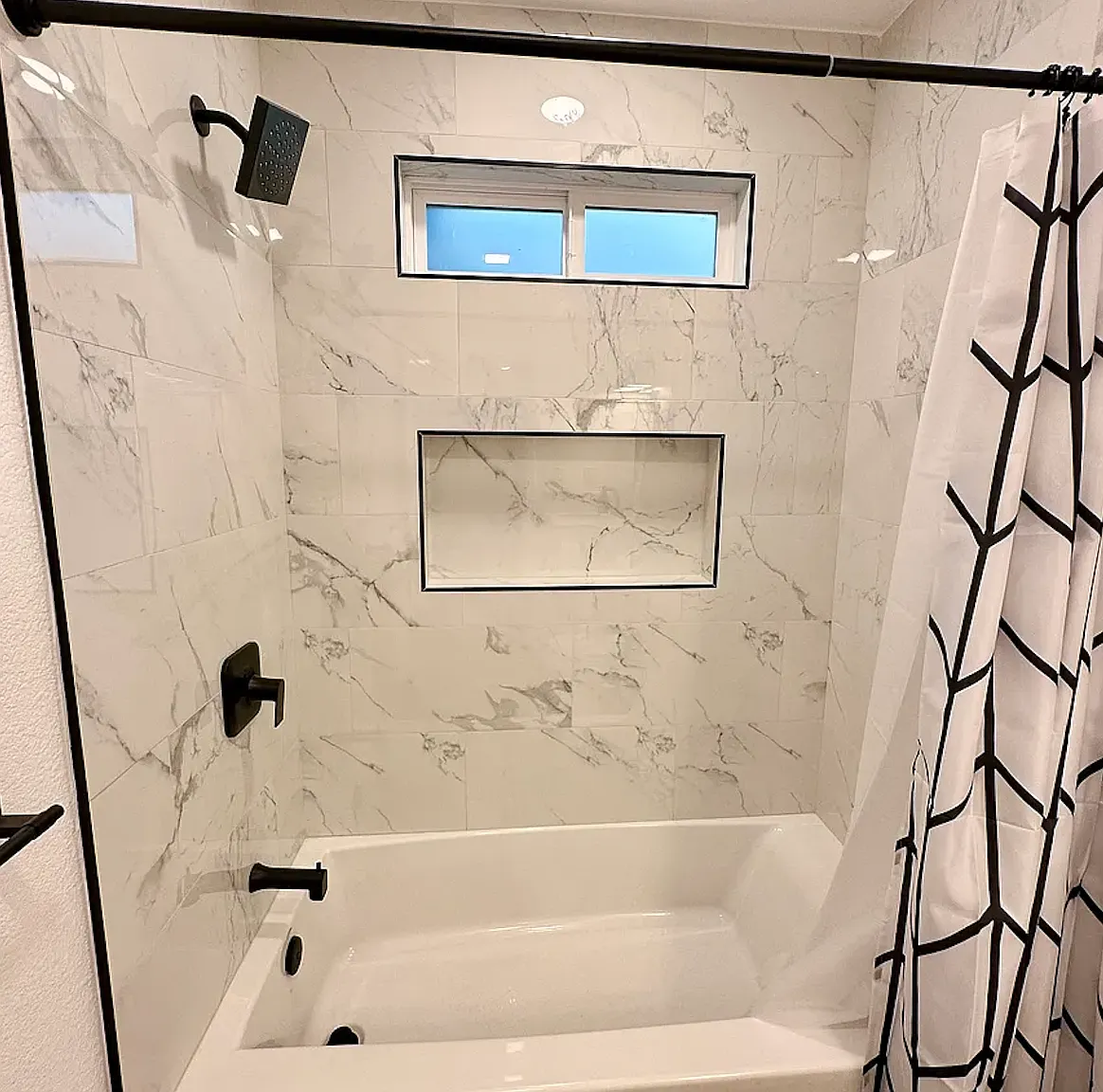 2 bed, $1,700 — Photo 3