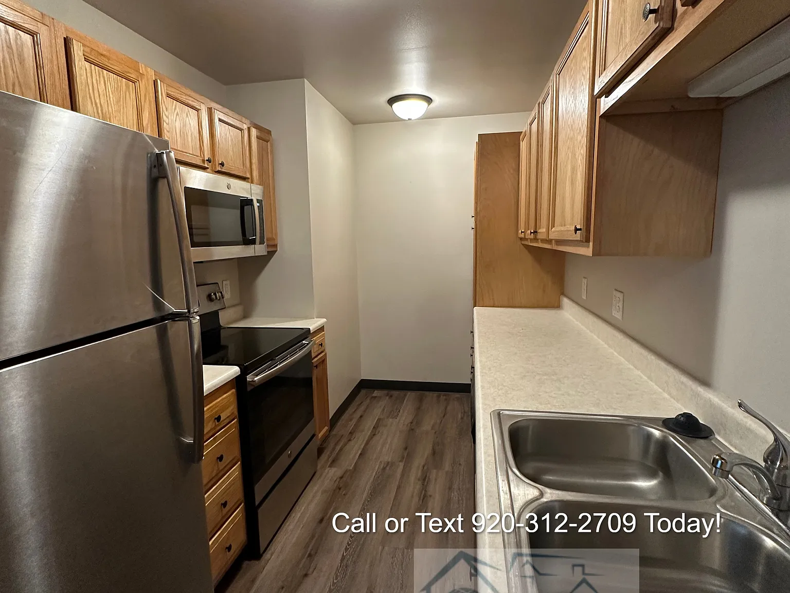 1394 Maricopa Dr - C — Photo 3