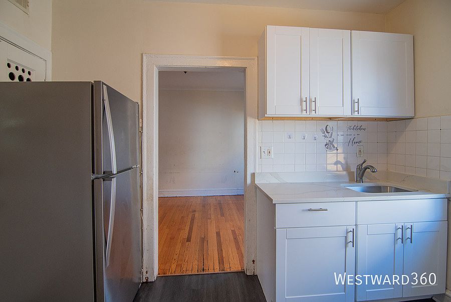 1st image of 6509 N Hoyne Ave #1N