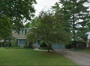 1987 Upper Chelsea Rd, Columbus, OH 43221