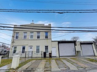 7601 Dumont Ave, Howard Beach, NY 11414