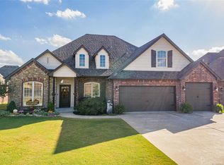 3714 W 107th Ct S, Jenks, OK 74037