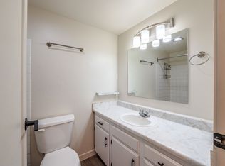 864 Fairview Rd #211, Penticton, BC V2A5Y8