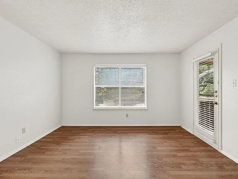 8210 Bent Tree Rd #256 — Photo 6