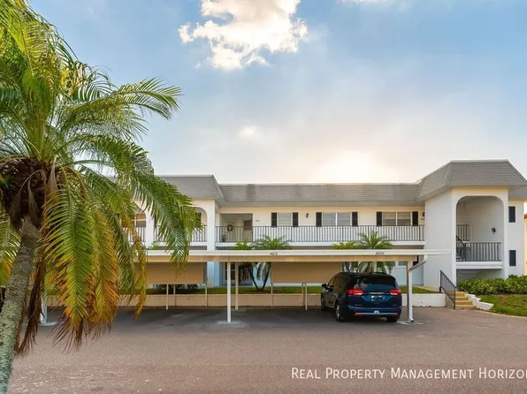 4813 Independence Dr, Bradenton, FL 34210