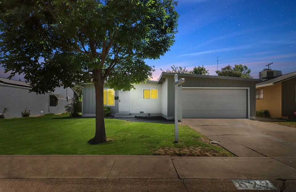 1st image of 522 El Camino Ave