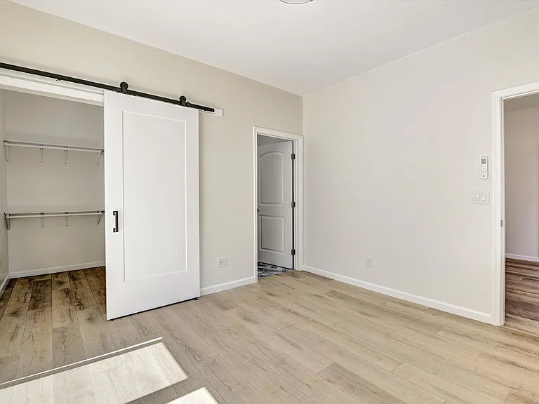 4956A Vejar Dr — Photo 14