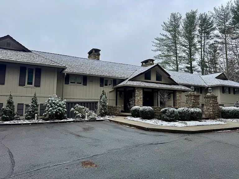 467 The Lakes — Photo 15
