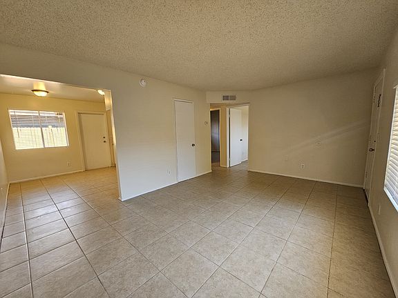 5th image of 2222 E Broadway Rd