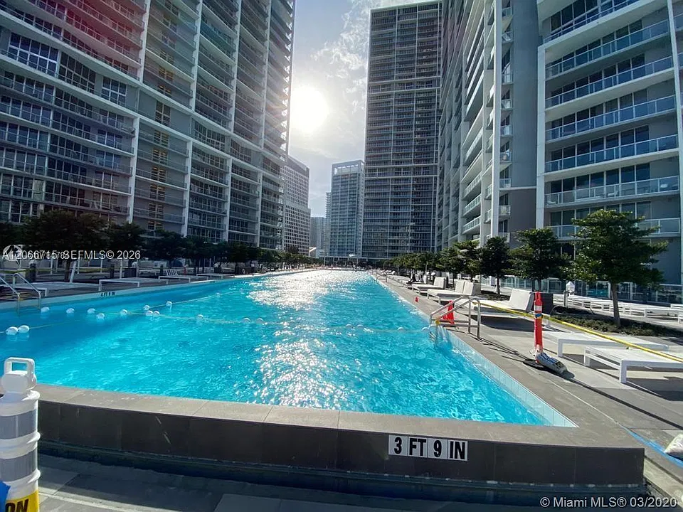 475 Brickell Ave #2511