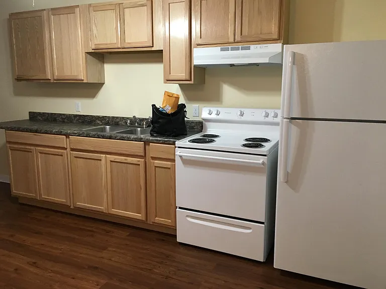 665 Live Oak Ave W #7 — Photo 1