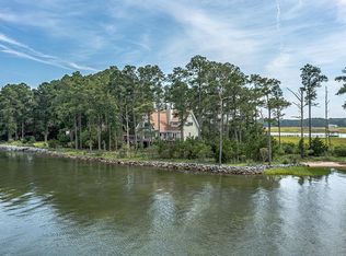 5741 Mobjack Rd, Gloucester, VA 23061