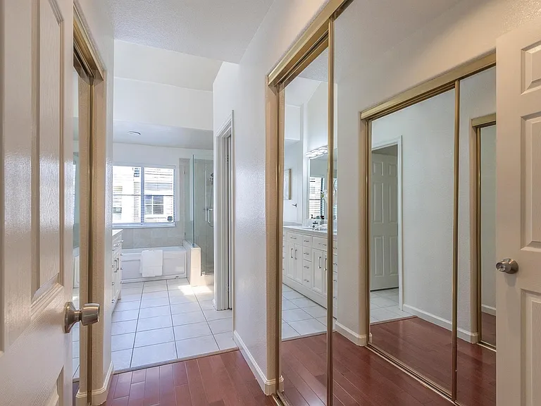 441 Camille Cir #12 — Photo 7