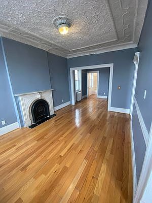 5th image of 115 Van Brunt St APT 3F