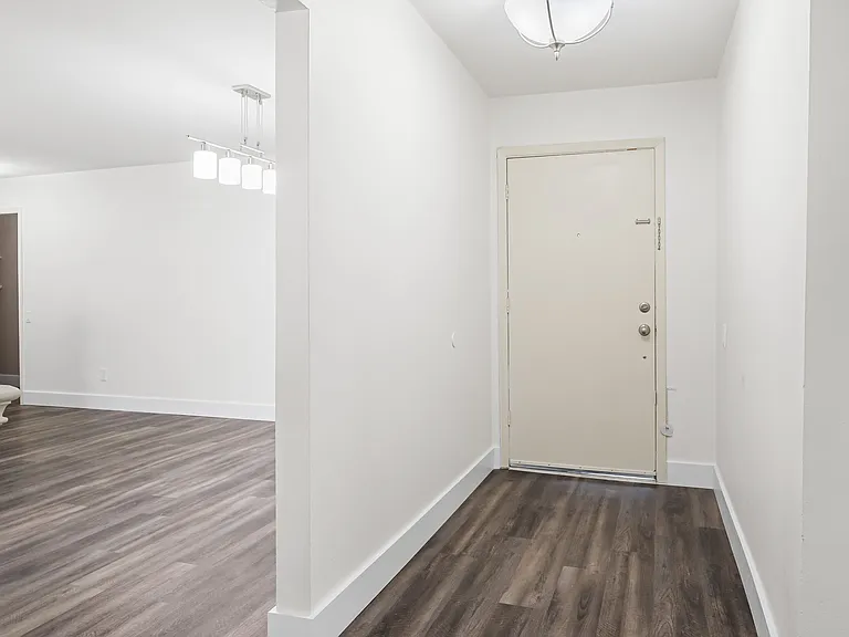 3307 Colony Dr — Photo 10