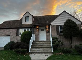18 Avenue B #B, Lodi, NJ 07644