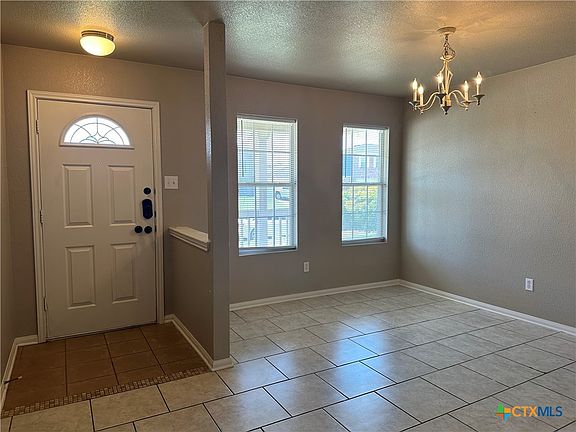 3rd image of 4105 Thunder Creek Dr