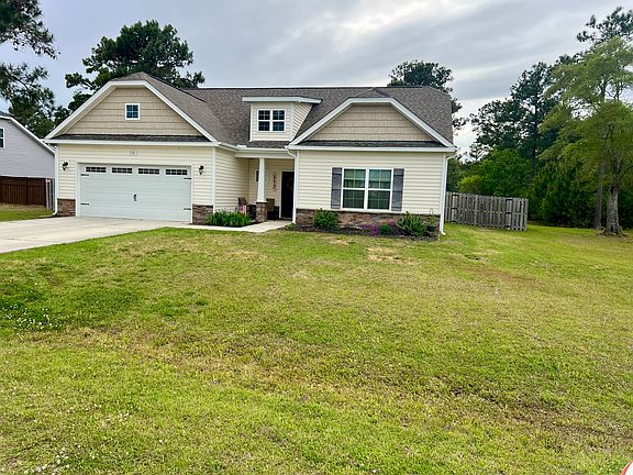 3rd image of 318 Red Cedar Dr