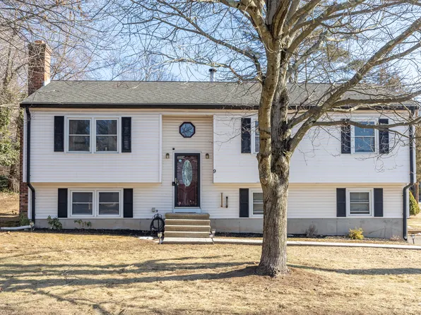 9 Trafford Street, Meriden, CT 06450
