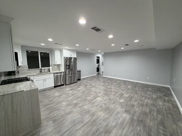 935 E San Jose Ave, Burbank, CA 91501