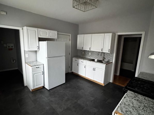 467 Connecticut Ave #1