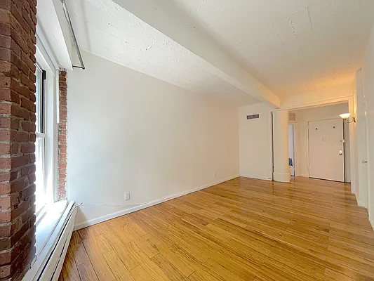 Rented by Compass | media 6