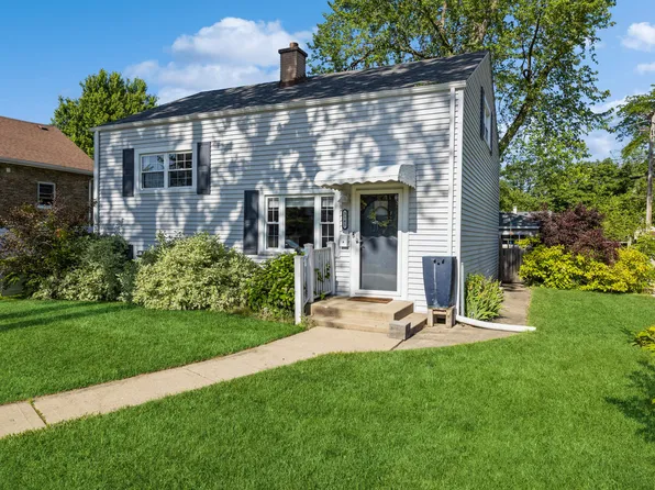 3145 Harrison Ave, Brookfield, IL 60513